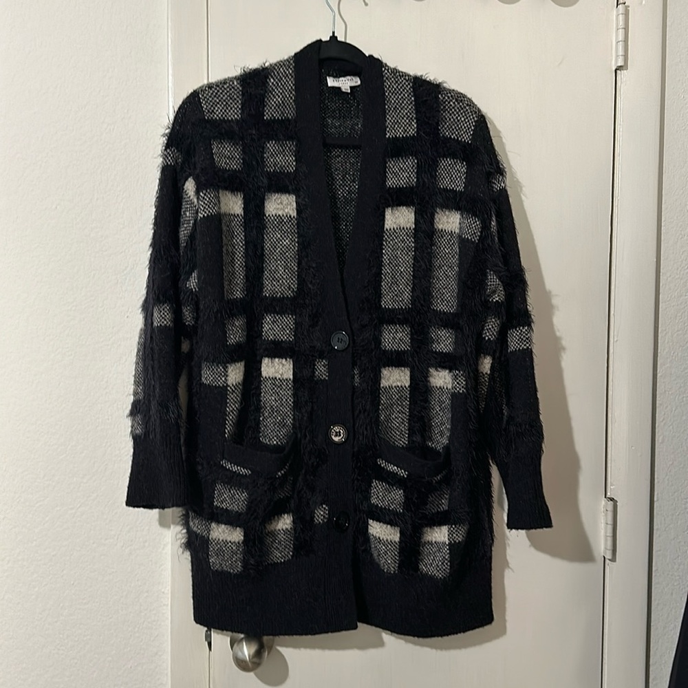 Equipment Jacket/Cardigan
